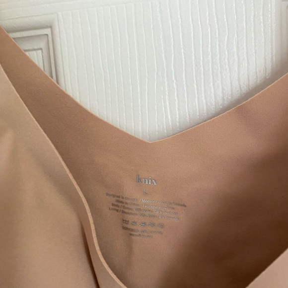 Knix Seamless LuxeLift Bodysuit - Picture 2 of 5